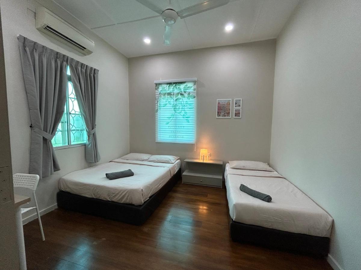 Myroom Georgetown, Off Jalan Burma, Gurney Drive Buitenkant foto