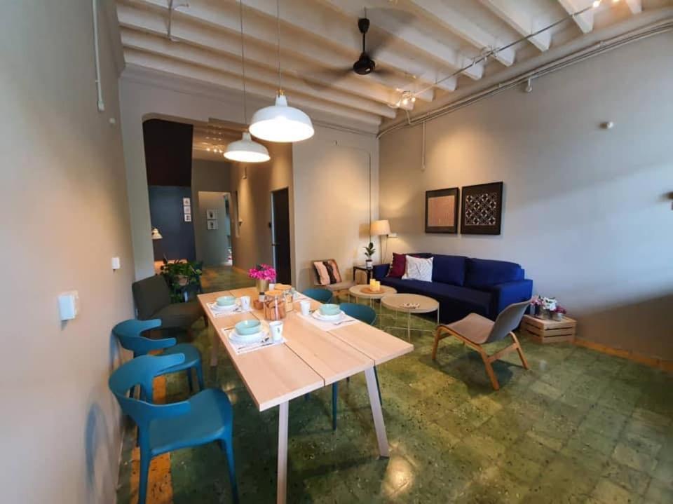 Myroom Georgetown, Off Jalan Burma, Gurney Drive Buitenkant foto